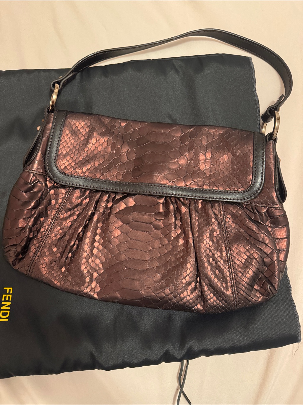 Fendi Bolso Python Metallic Bag